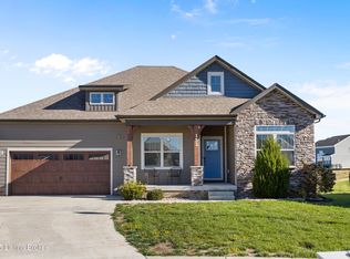 152 Williamsburg Ct, Mount Washington, KY 40047