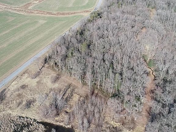 5th image of Schulyer Rd