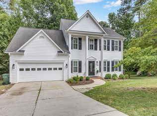 106 Mariposa Dr, Cary, NC 27513