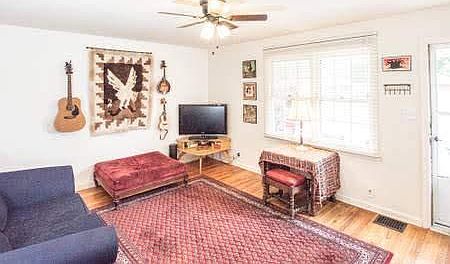 1st image of 5171 Caroline St #2