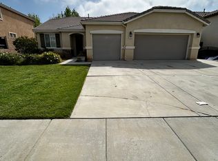 1194 Dadash St, Beaumont, CA 92223