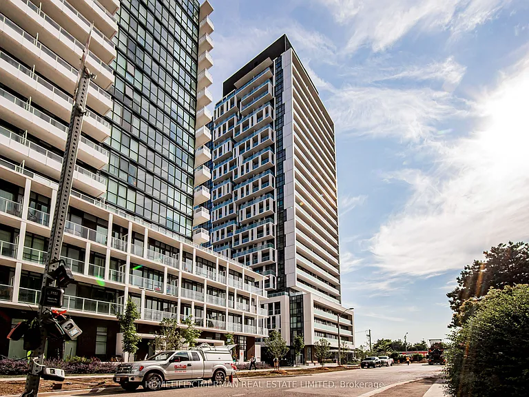 188 Fairview Mall Dr #1816 — Photo 1
