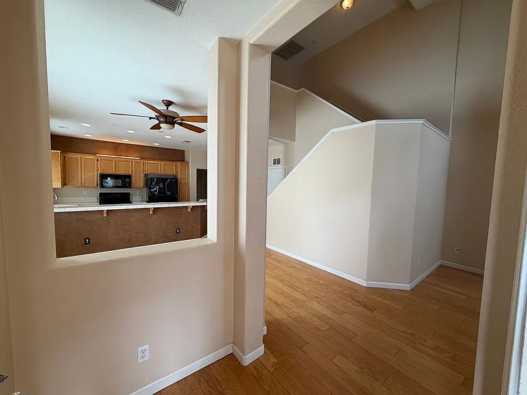 1324 Kondos Ave — Photo 3