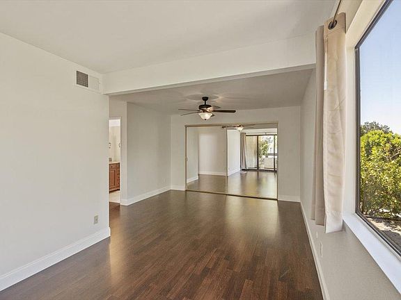 3rd image of 10126 Reseda Blvd Unit 122