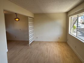 4670 Arizona St, San Diego, CA