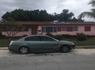 40 NW 186th Ter, Miami Gardens, FL 33169