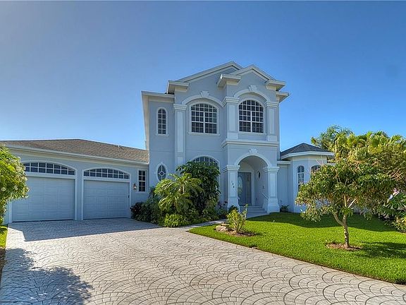 5th image of 104 Sands Point Dr