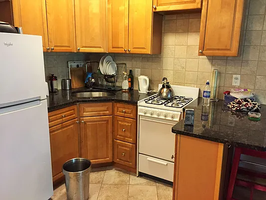 Rented by Joe Gotham LTD | media 3