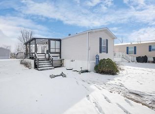 36 West St, Caledonia, OH 43314