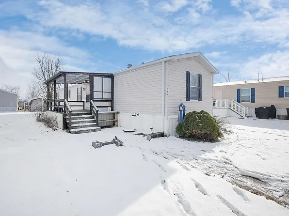 36 West St, Caledonia, OH 43314