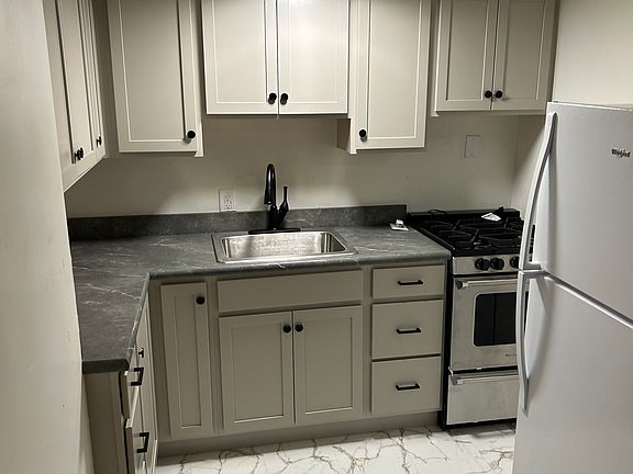 2nd image of 1616 N Vermilion St #1
