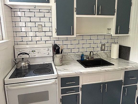 5th image of 534 Overlook St