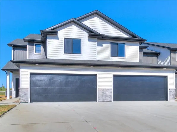 6957 Holly Ct, Johnston, IA 50131