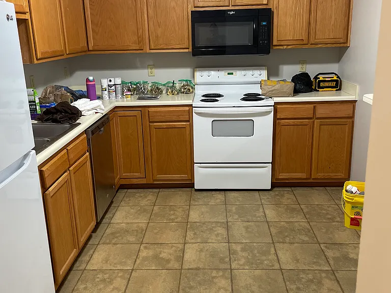 140 Northridge Dr #3 — Photo 12