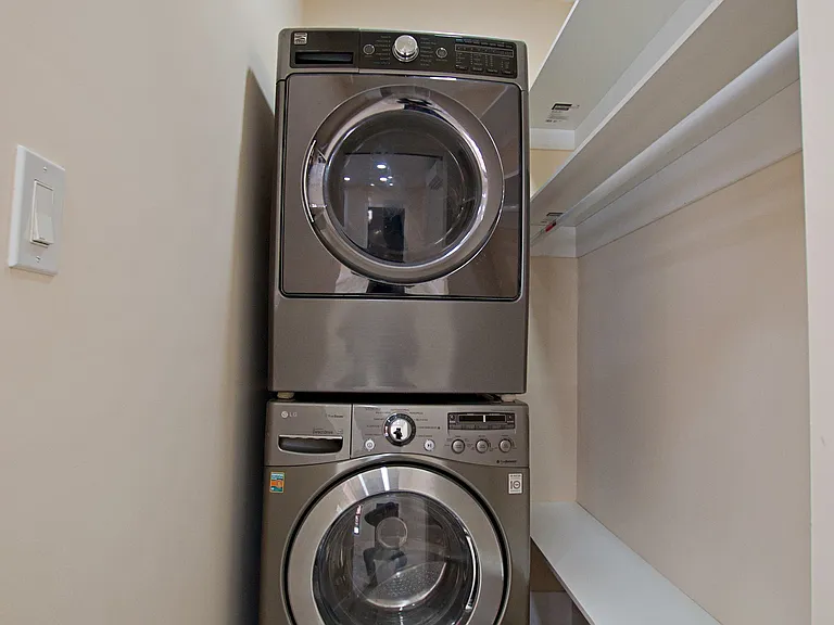 220 Madison St #1A — Photo 9