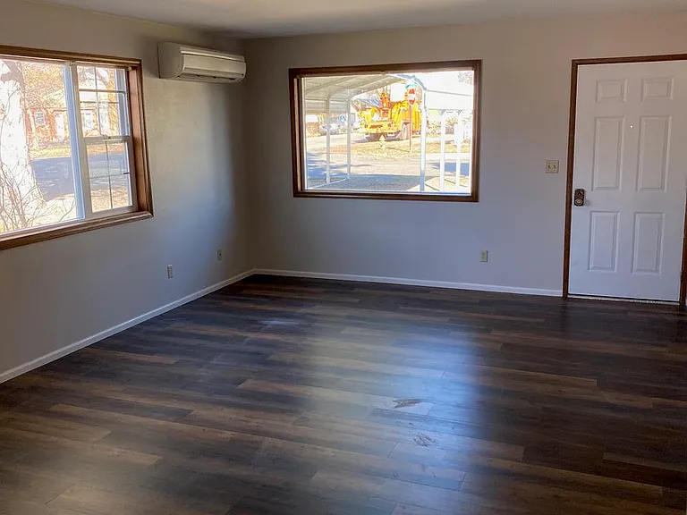 314 W 12th Ave — Photo 22