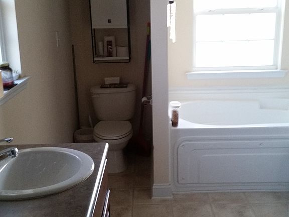 Master bath to get granite