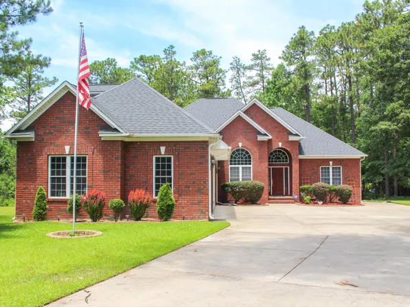 150 Grayson Pl, Sanford, NC 27332
