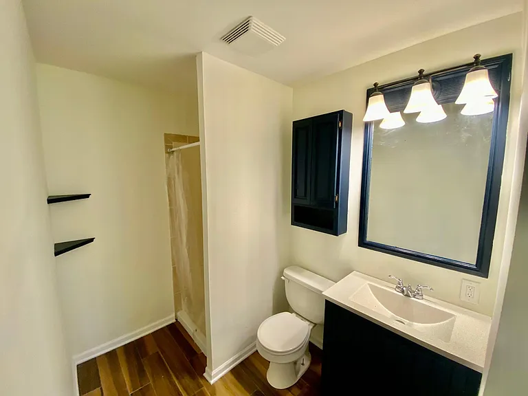 566 Somerset Ln #7 — Photo 13