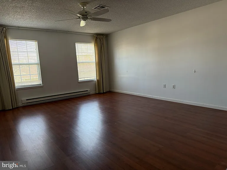 492 Delair Rd #C — Photo 9