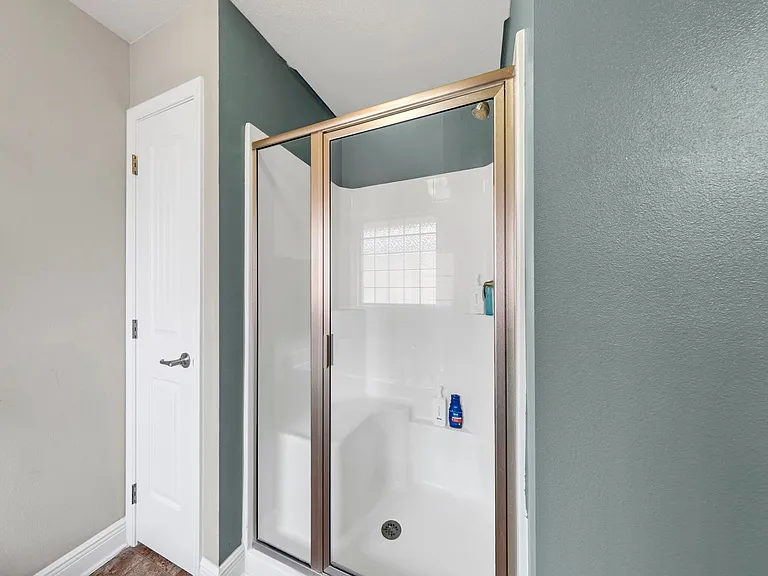 131 Bronze Cir — Photo 22