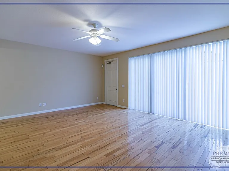 28576 Alessandria Cir — Photo 12