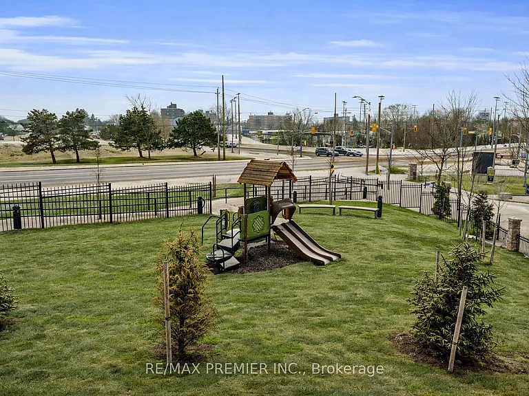 1000 Lackner Pl #215 — Photo 40