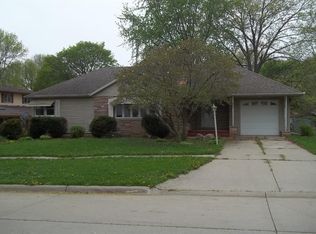 209 N Church St, Conrad, IA 50621
