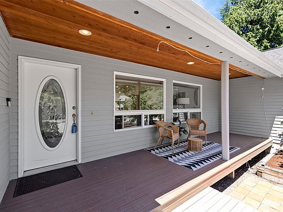 2nd image of 6616 62nd Avenue Ct NW