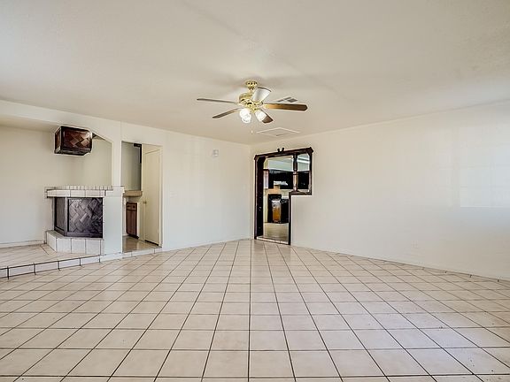 5th image of 4807 W Windsor Ave