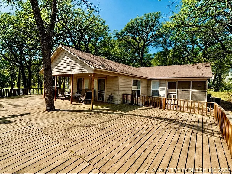 3684 Comanche Dr — Photo 5