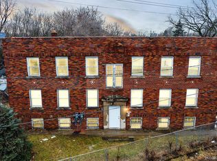 17129 Westphalia St, Detroit, MI 48205
