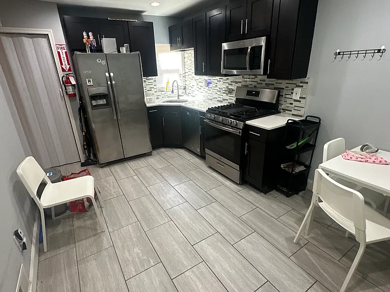 1730 W Master St #3 — Photo 18