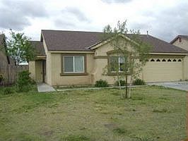 Home for Sale in Bakersfield, California $159,900