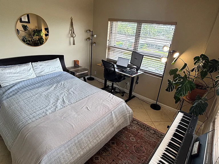 1831 NE 38th St #301 — Photo 7