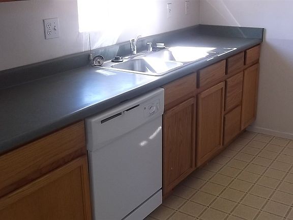 4th image of 1337 Cahi Cir