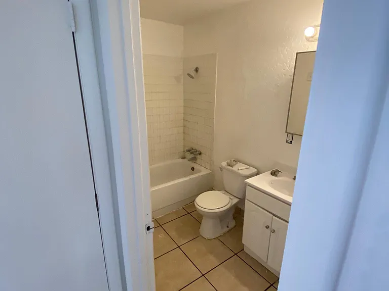 6622 S 22nd St #A — Photo 5