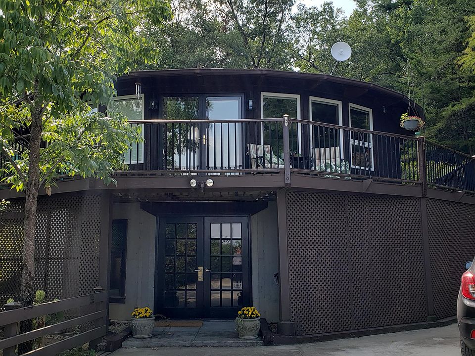 Front view of the home