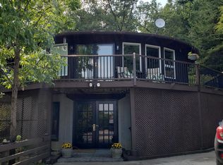 238 Wolf Creek Dr, Lake Lure, NC 28746