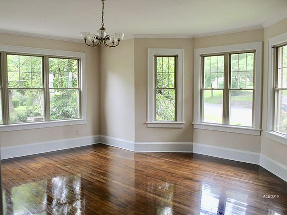 4th image of 5 Elmwood Pl