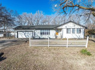 107 N Goddard Rd, Goddard, KS 67052