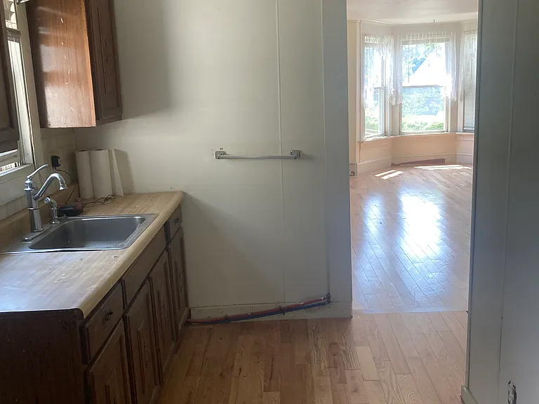 3 Ham St #1 — Photo 5