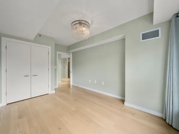 171 West 131st Street image 8 of 15