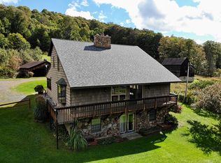 1900 Bendigo Rd, Johnsonburg, PA 15845