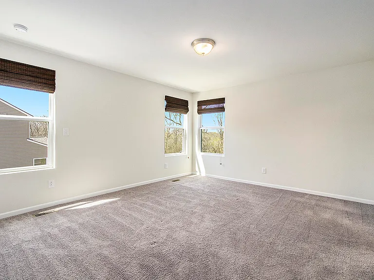 2895 Dillon Dr — Photo 24