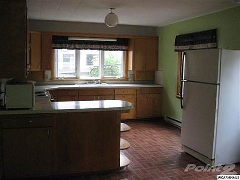 3rd image of 1213 Oslo St