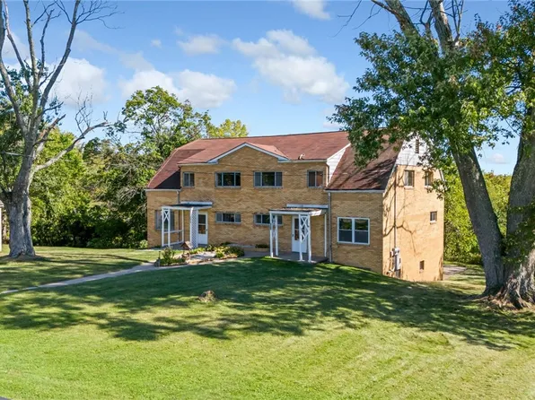 7373-7375 McKee Rd N, Oakdale, PA 15071