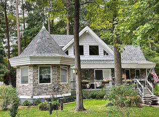 105 Sandyhook Rd, Ocean Pines, MD 21811