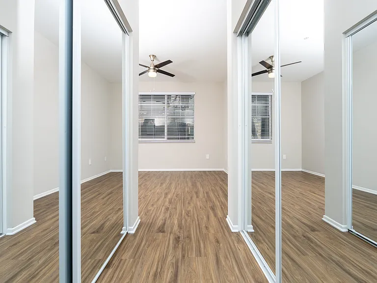 The Grove Apartments — Photo 54