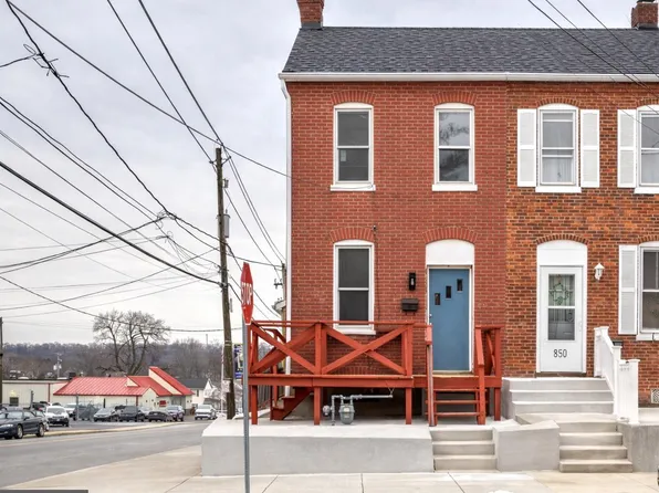 852 Blunston St, Columbia, PA 17512